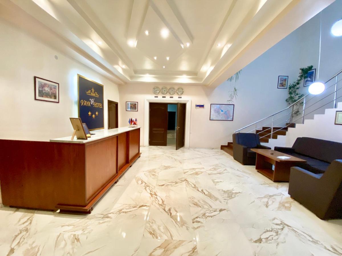 Vayk Hotel 외부 사진