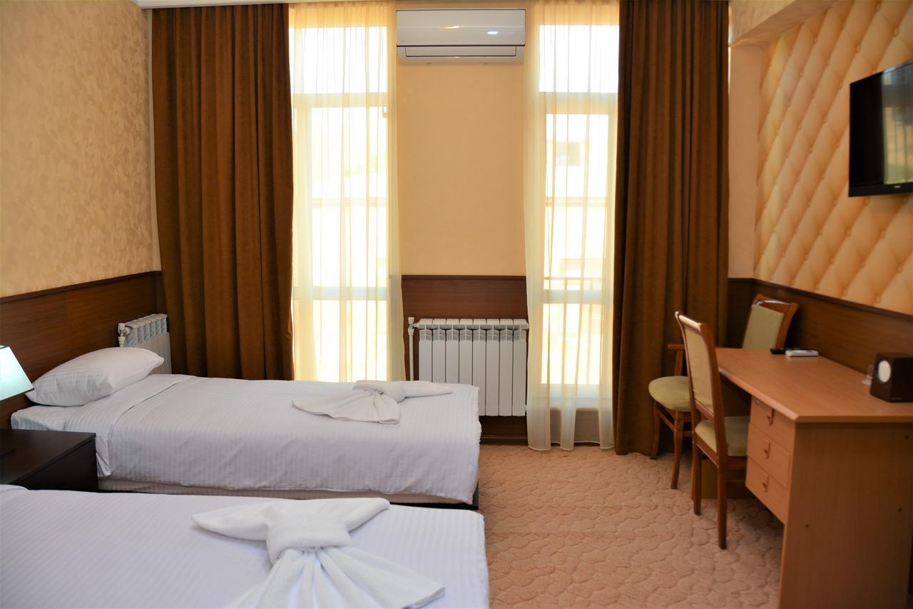 Vayk Hotel 외부 사진