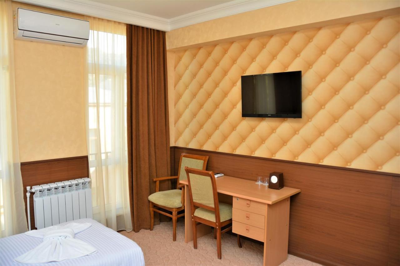 Vayk Hotel 외부 사진
