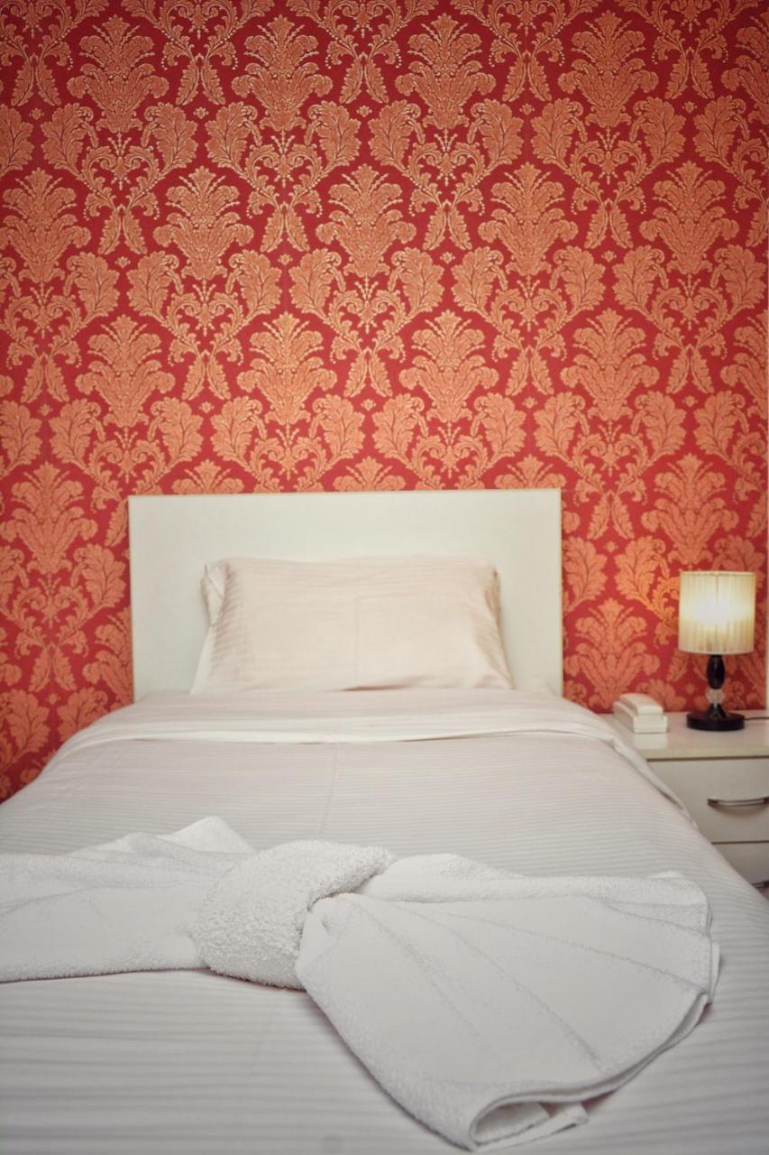 Vayk Hotel 외부 사진