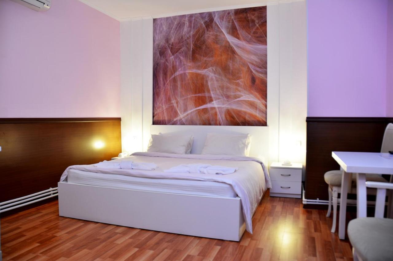 Vayk Hotel 외부 사진