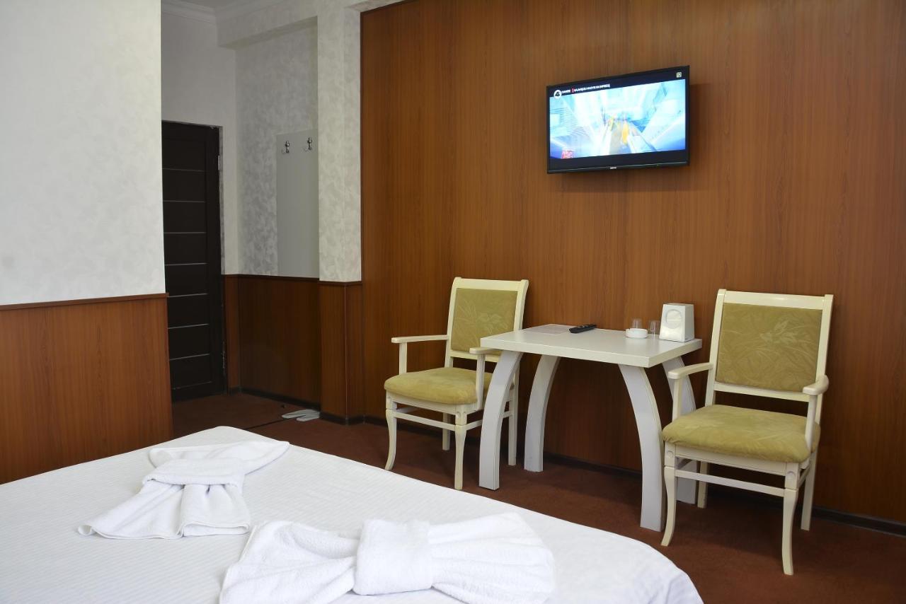 Vayk Hotel 외부 사진