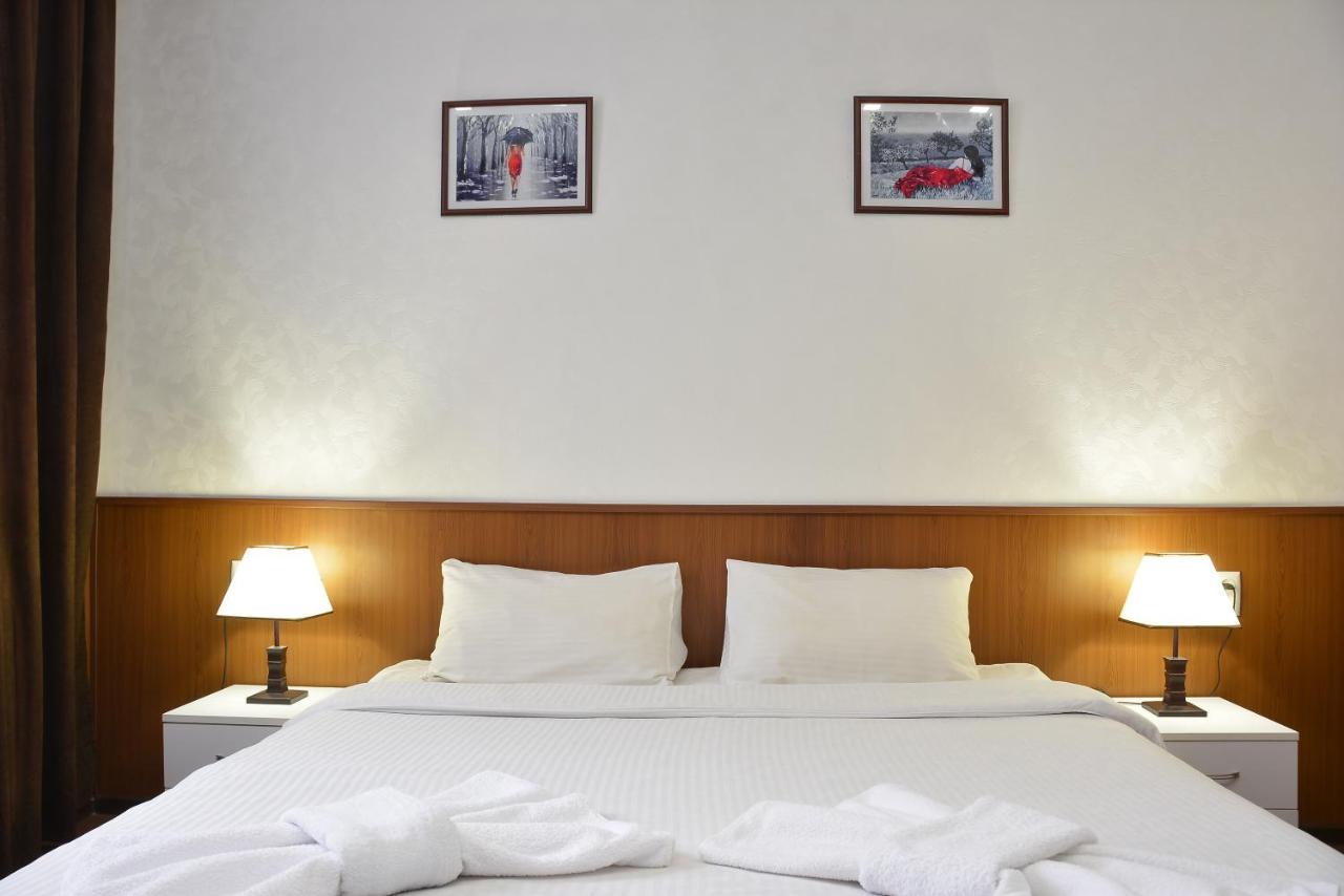 Vayk Hotel 외부 사진