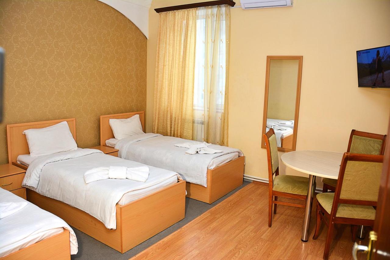Vayk Hotel 외부 사진