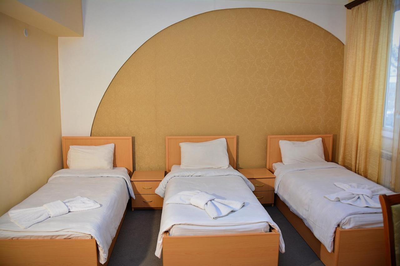 Vayk Hotel 외부 사진